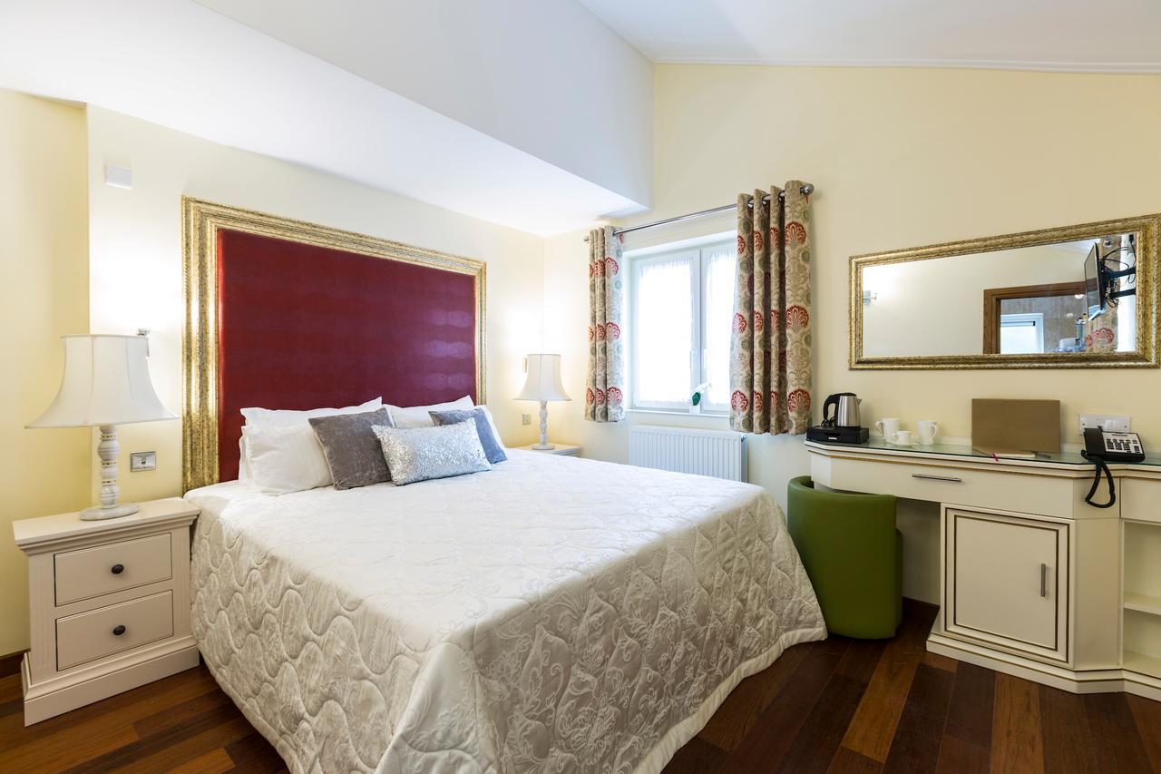 Linton Hotel Luton Luton  Buitenkant foto