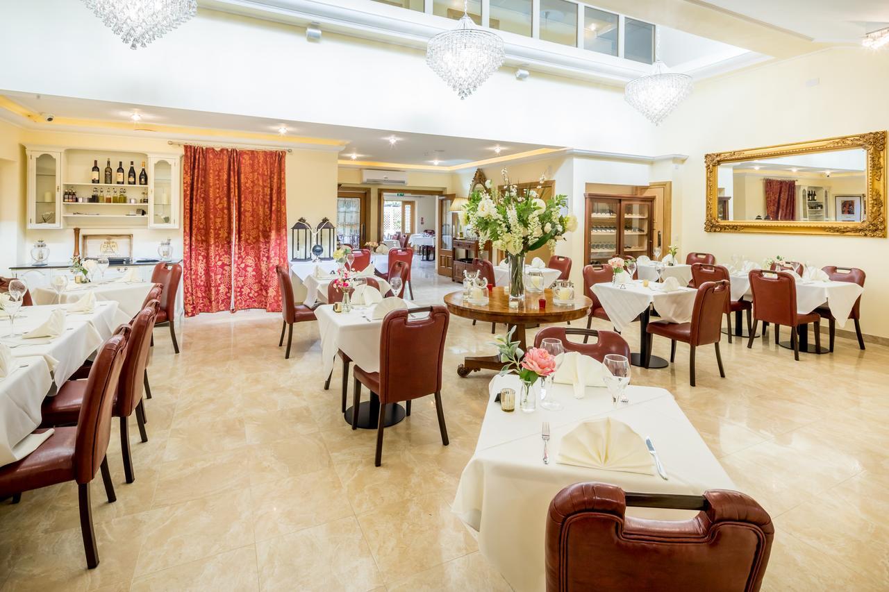 Linton Hotel Luton Luton  Buitenkant foto
